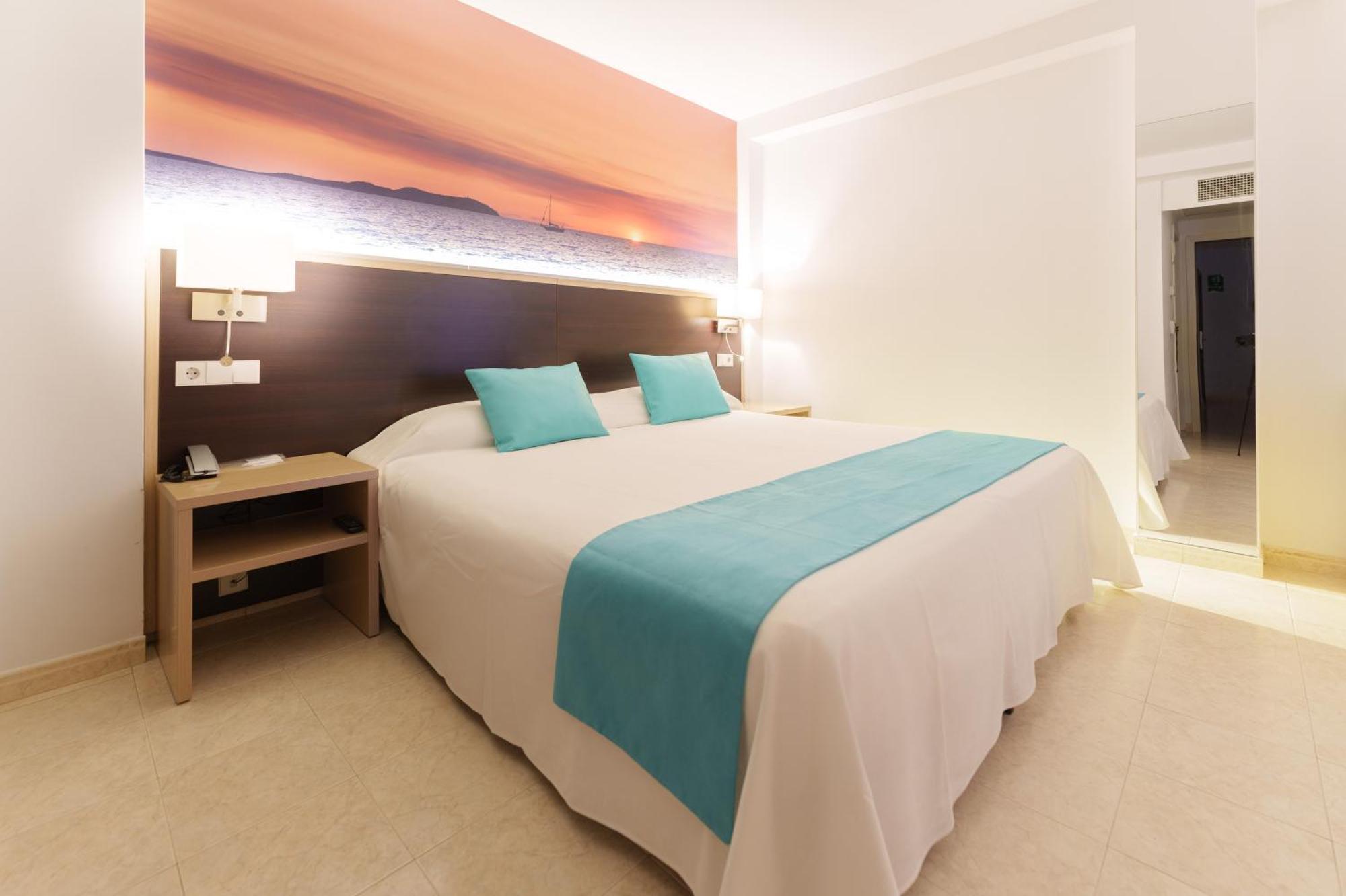 Hotel Orosol By Typic Hotels ซานอันโตนิโอ ภายนอก รูปภาพ