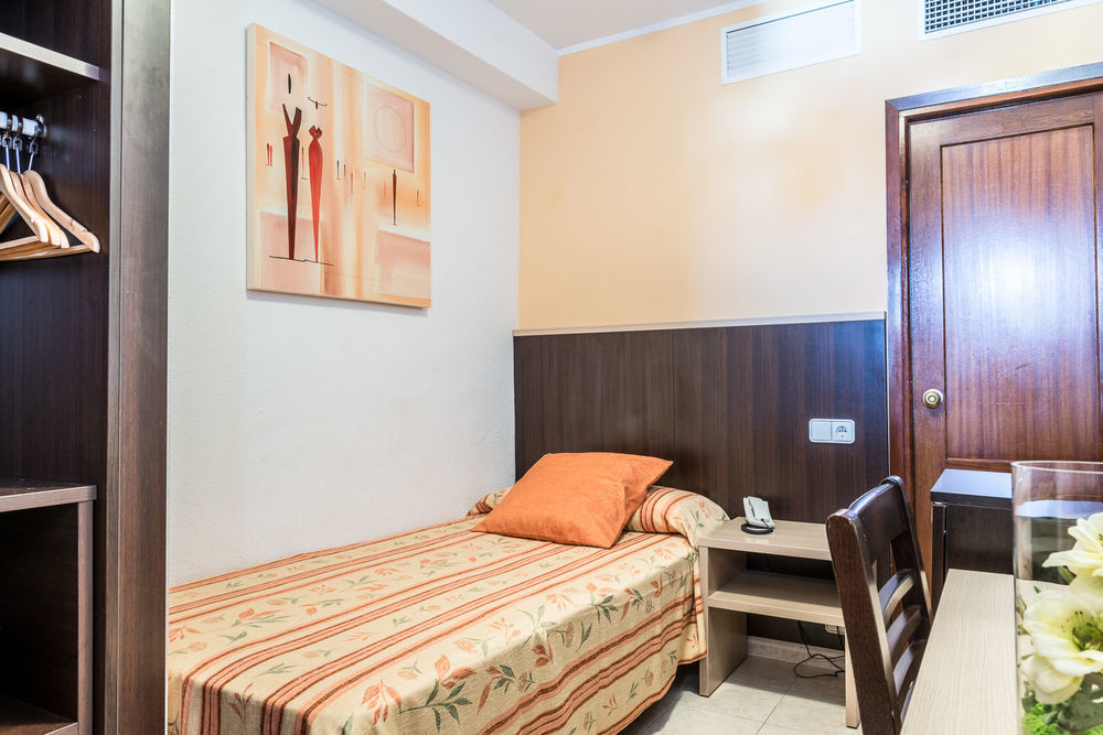 Hotel Orosol By Typic Hotels ซานอันโตนิโอ ภายนอก รูปภาพ